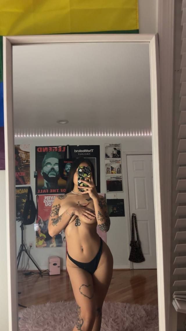 Backpage verified this post HMU TO HOOKUP&PARTY🎉👅 HMU On Telegram @sohotbitch - Image 3